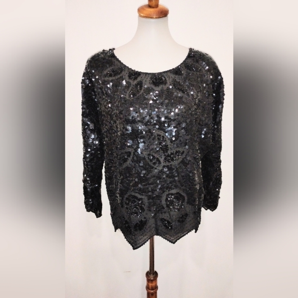 VINTAGE SEQUINED FLORAL TOP